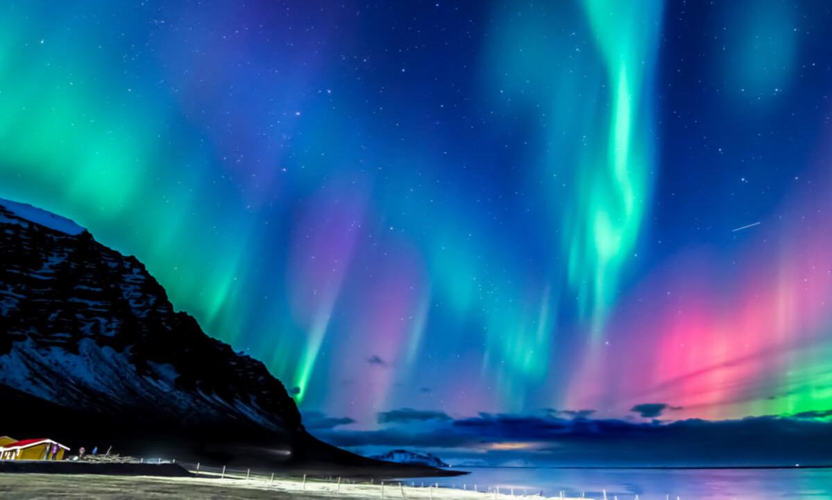 ÁRTICO NORTE AURORAS BOREALES CON TREN Y CRUCERO